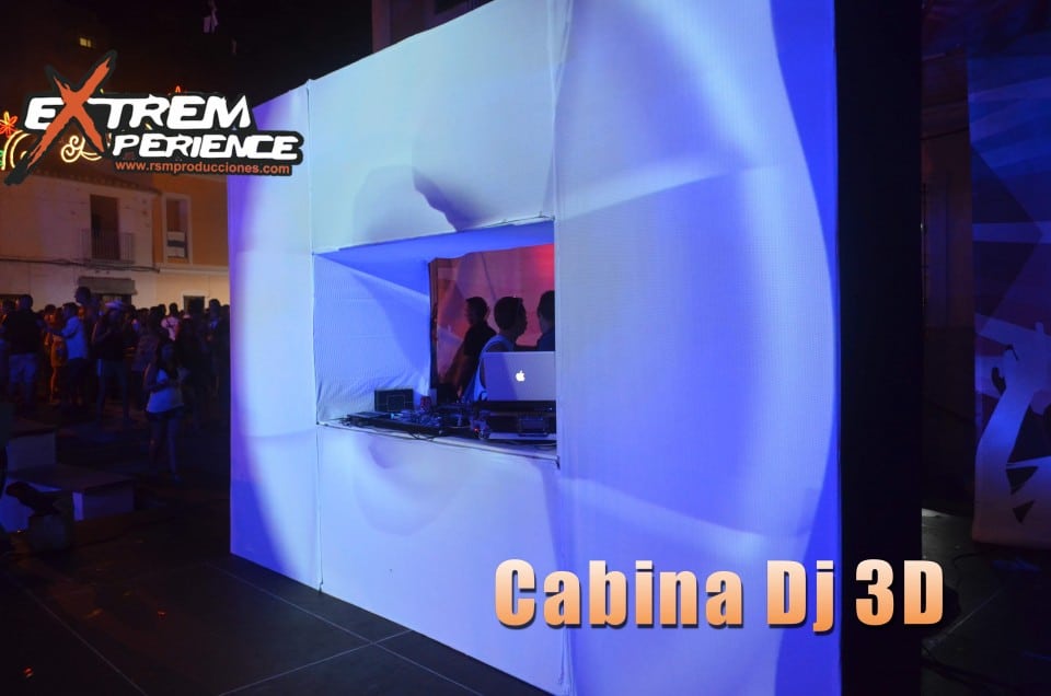 Cabina Dj con efectos visuales 3D.