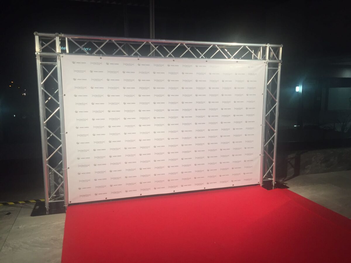 PHOTOCALL