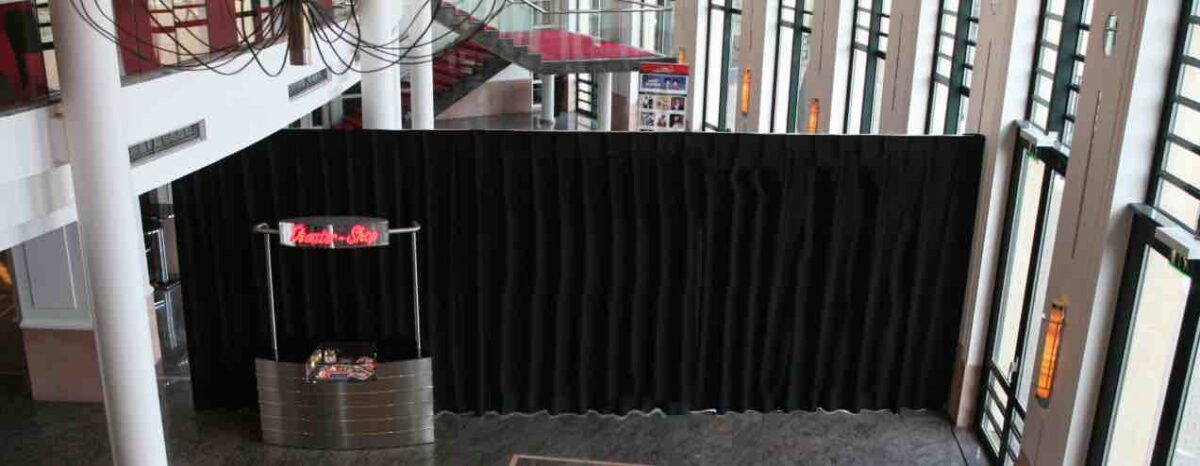 PIPE&DRAPE NEGRO 3m ALTO