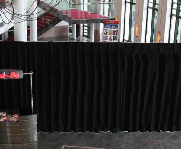 PIPE&DRAPE NEGRO 3m ALTO