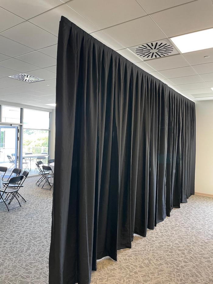 PIPE&DRAPE NEGRO 5m ALTO