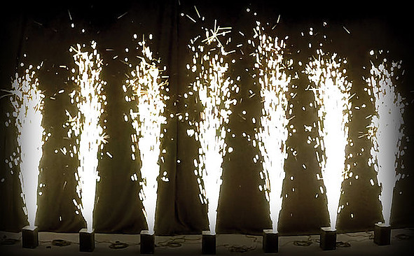 SPARKULAR SHOWVEN