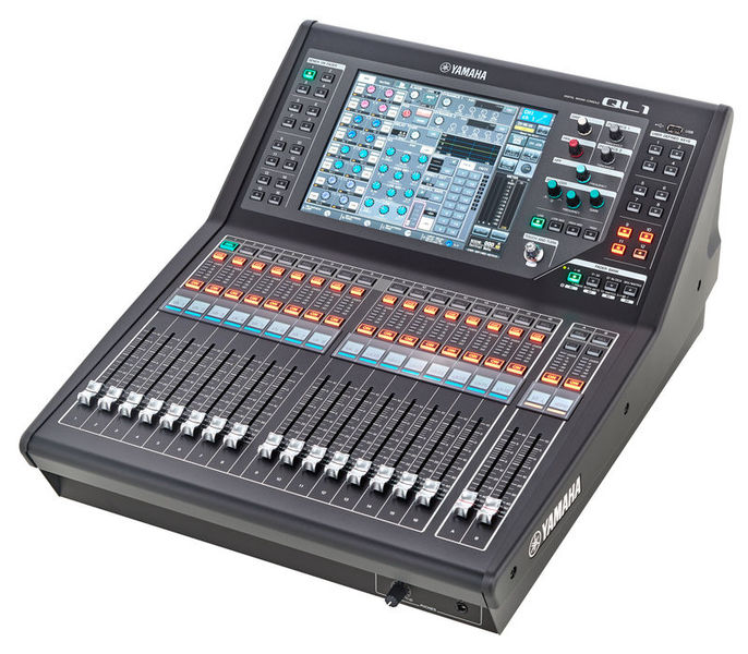 YAMAHA QL1