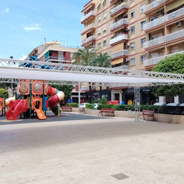 ESTRUCTURA DE TRUSS PARA SOMBRA